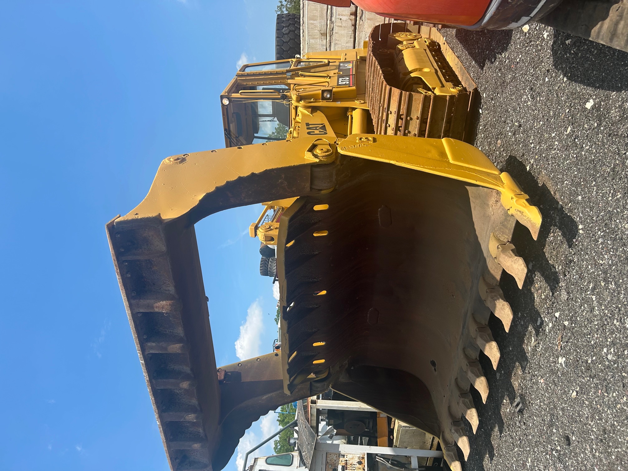 1988 CATERPILLAR 973 - view 2 of 35