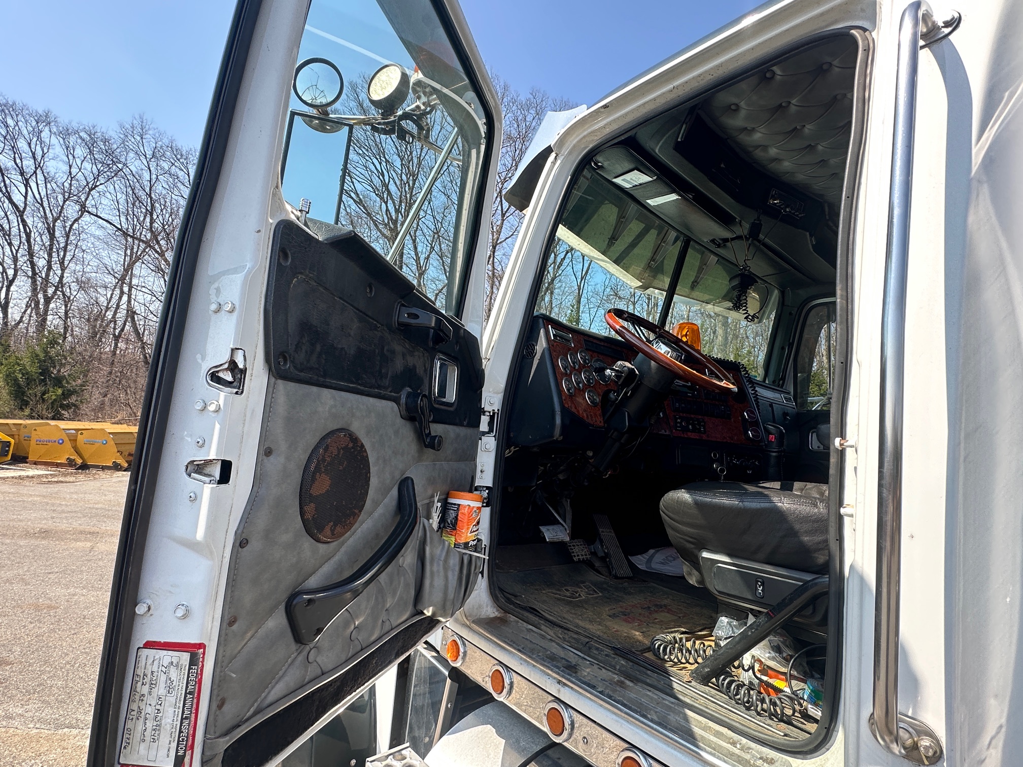 2004 WESTERN STAR 4900EX - view 12 of 58