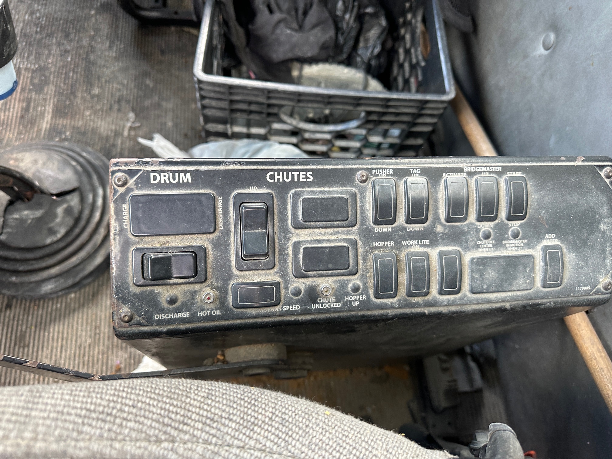 2005 WESTERN STAR Rear Mixer - Image 36