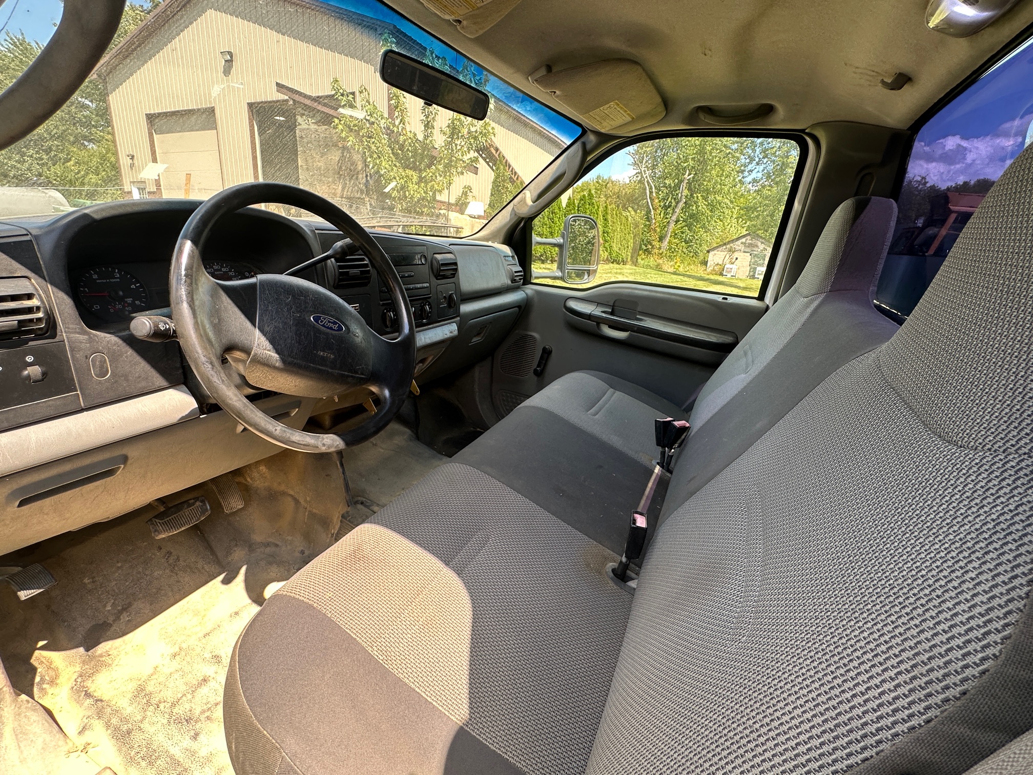 2006 FORD F450 Service Truck - Image 15