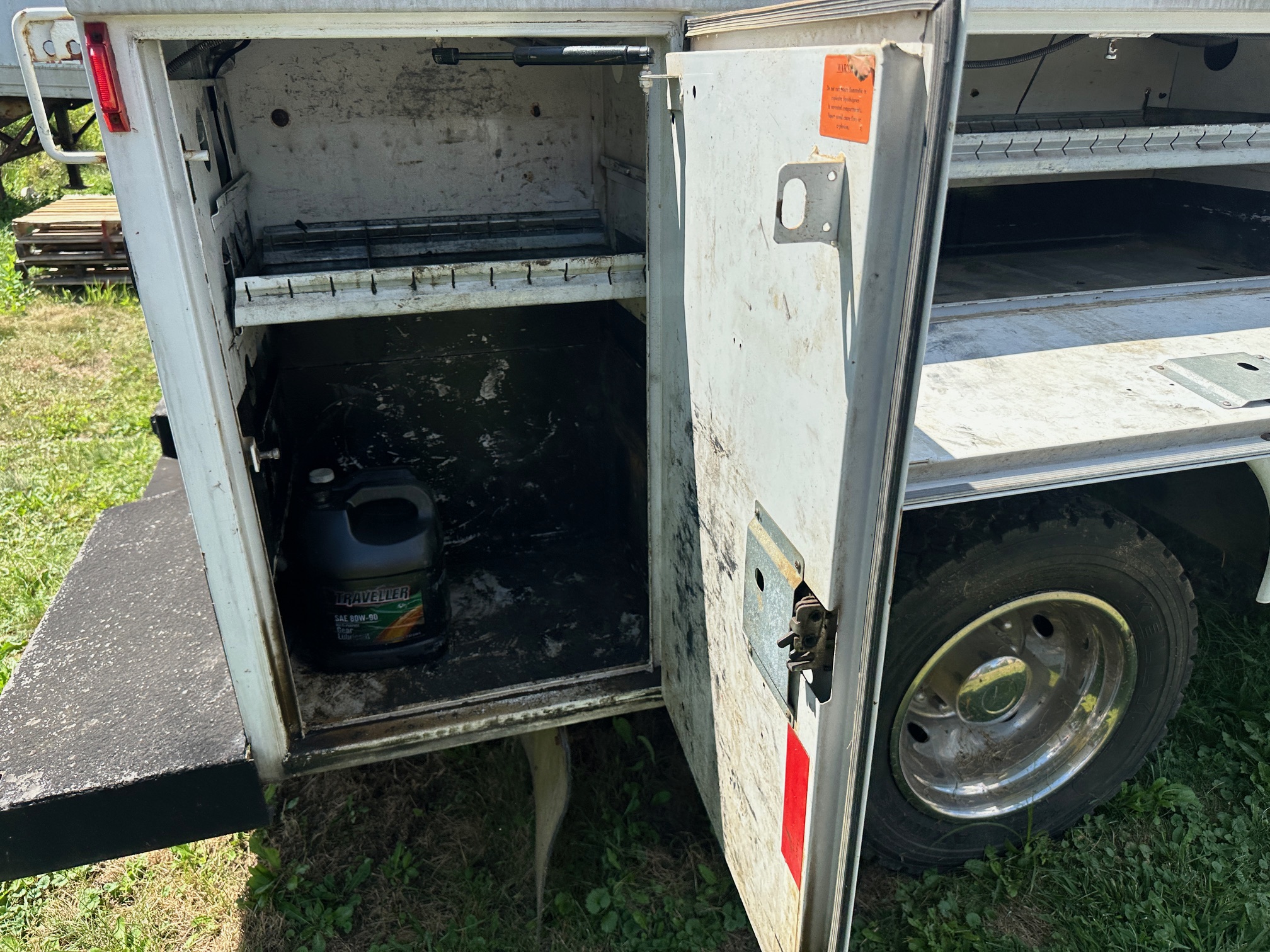 2006 FORD F450 Service Truck - Image 20