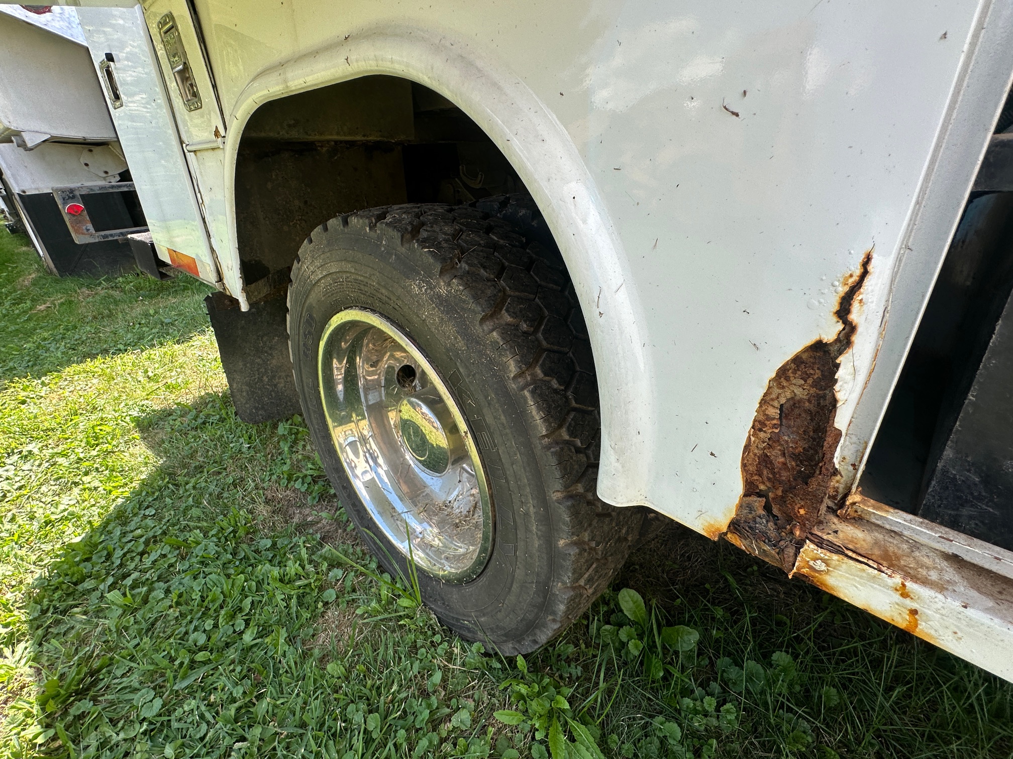 2006 FORD F450 Service Truck - Image 24