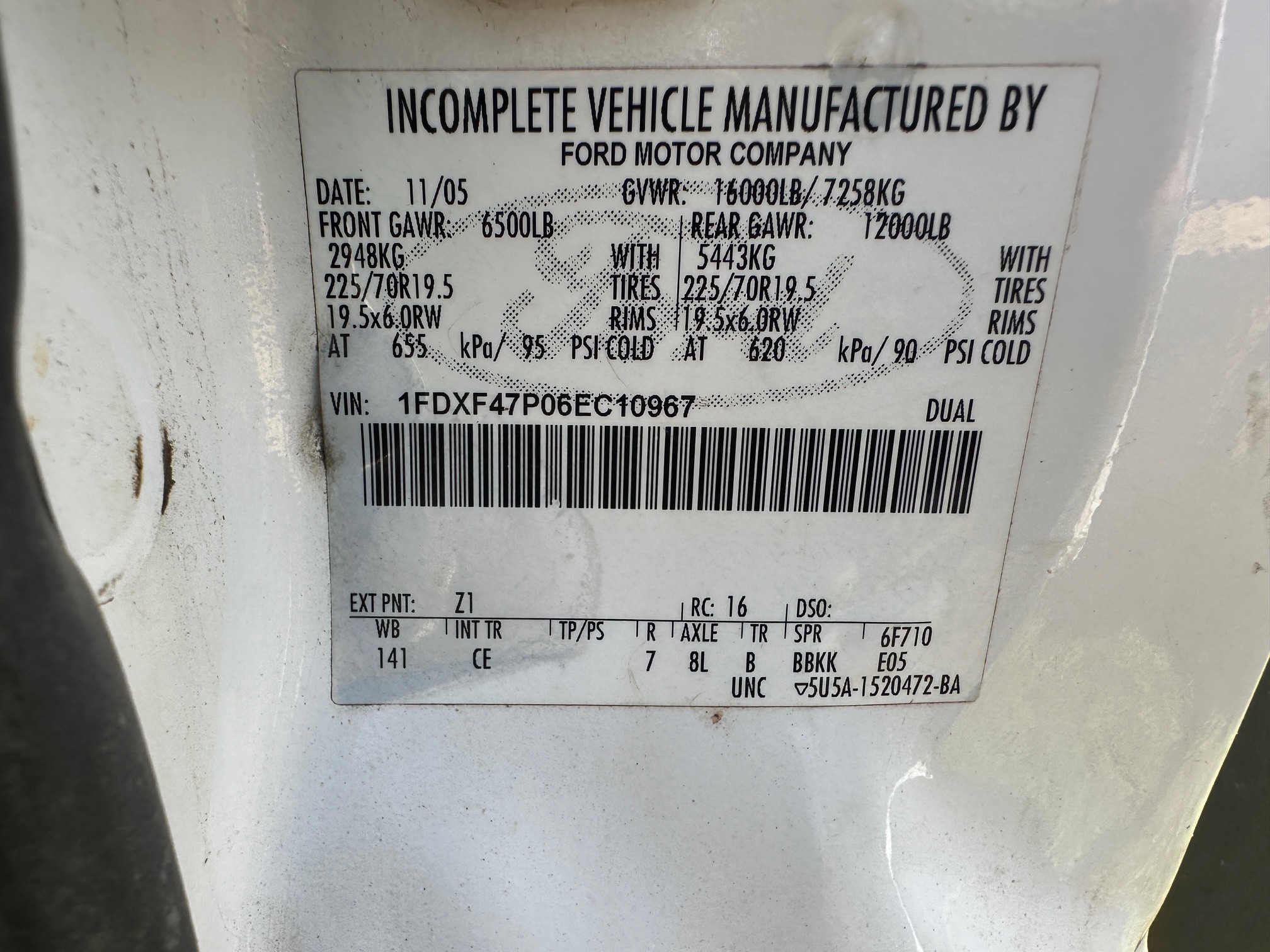 2006 FORD F450 Service Truck - Image 31