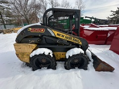 2012 NEW HOLLAND L220 Skid Loader - Image 5