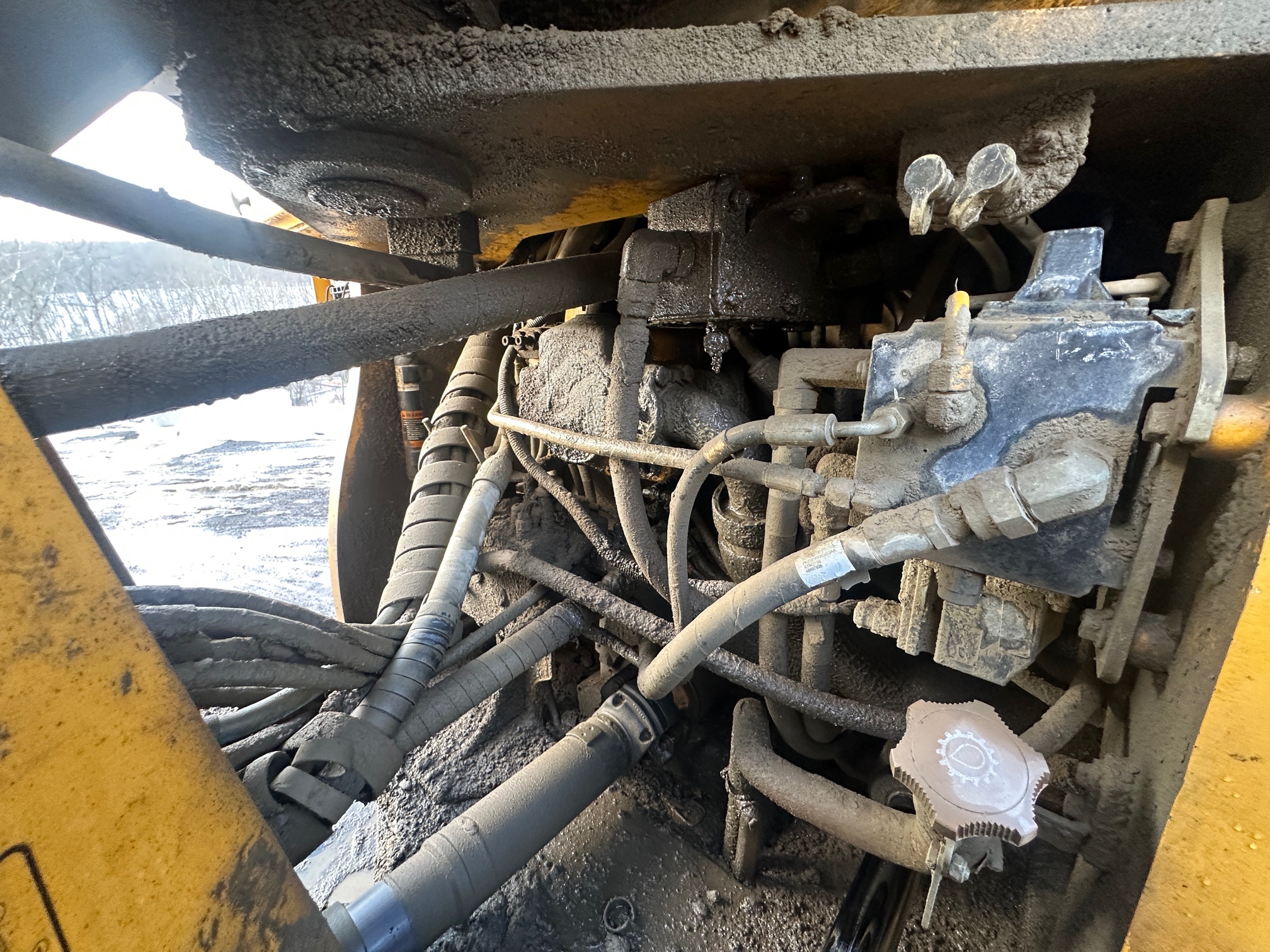 2015 DEERE 844K II - Image 14