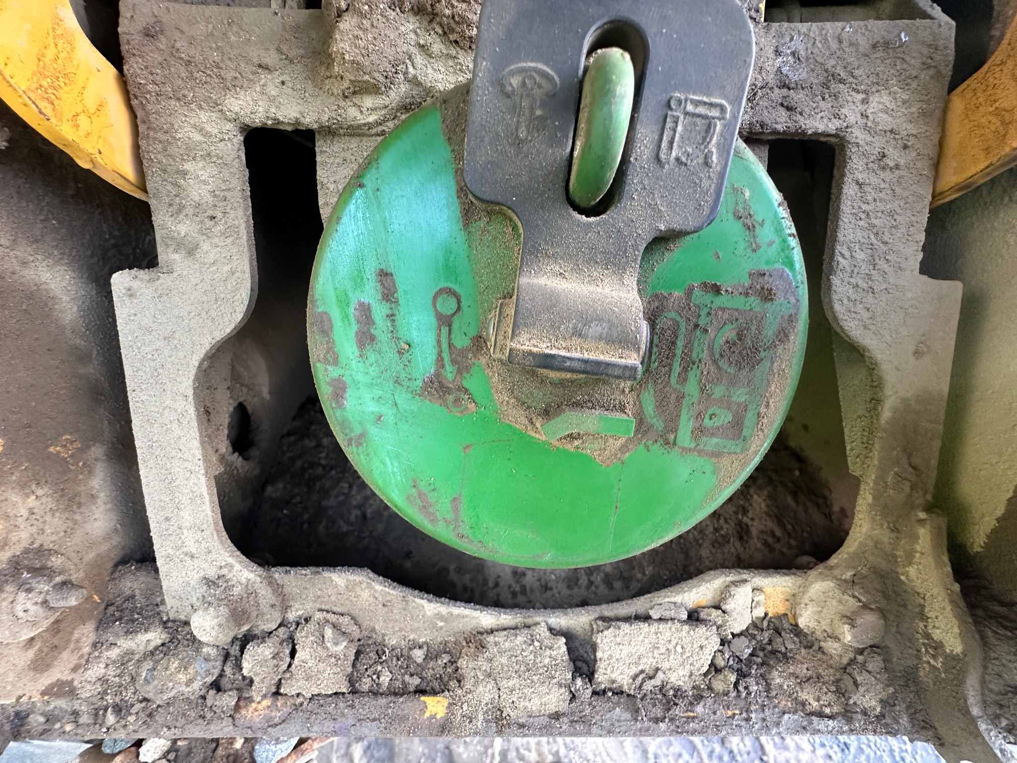 2015 DEERE 844K II - Image 29