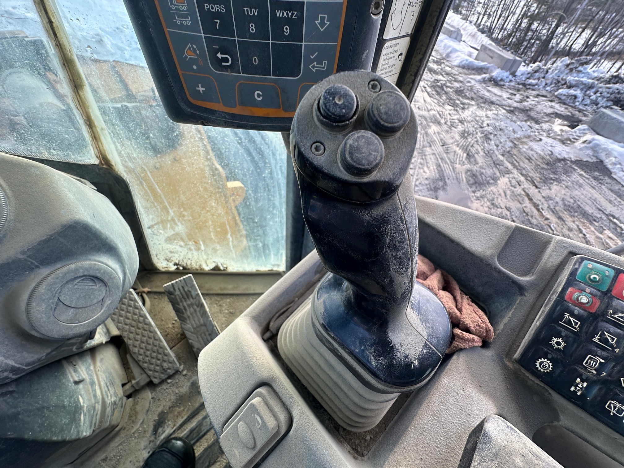 2015 DEERE 844K II - Image 37