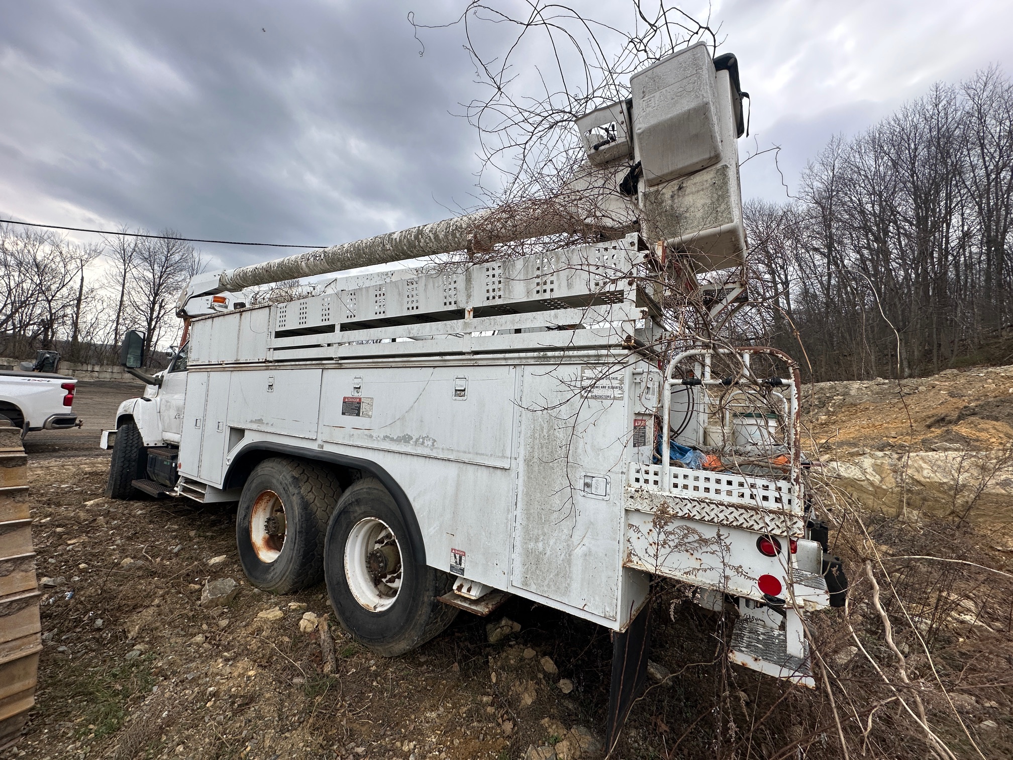 2006 CHEVROLET C8500 - view 9 of 55
