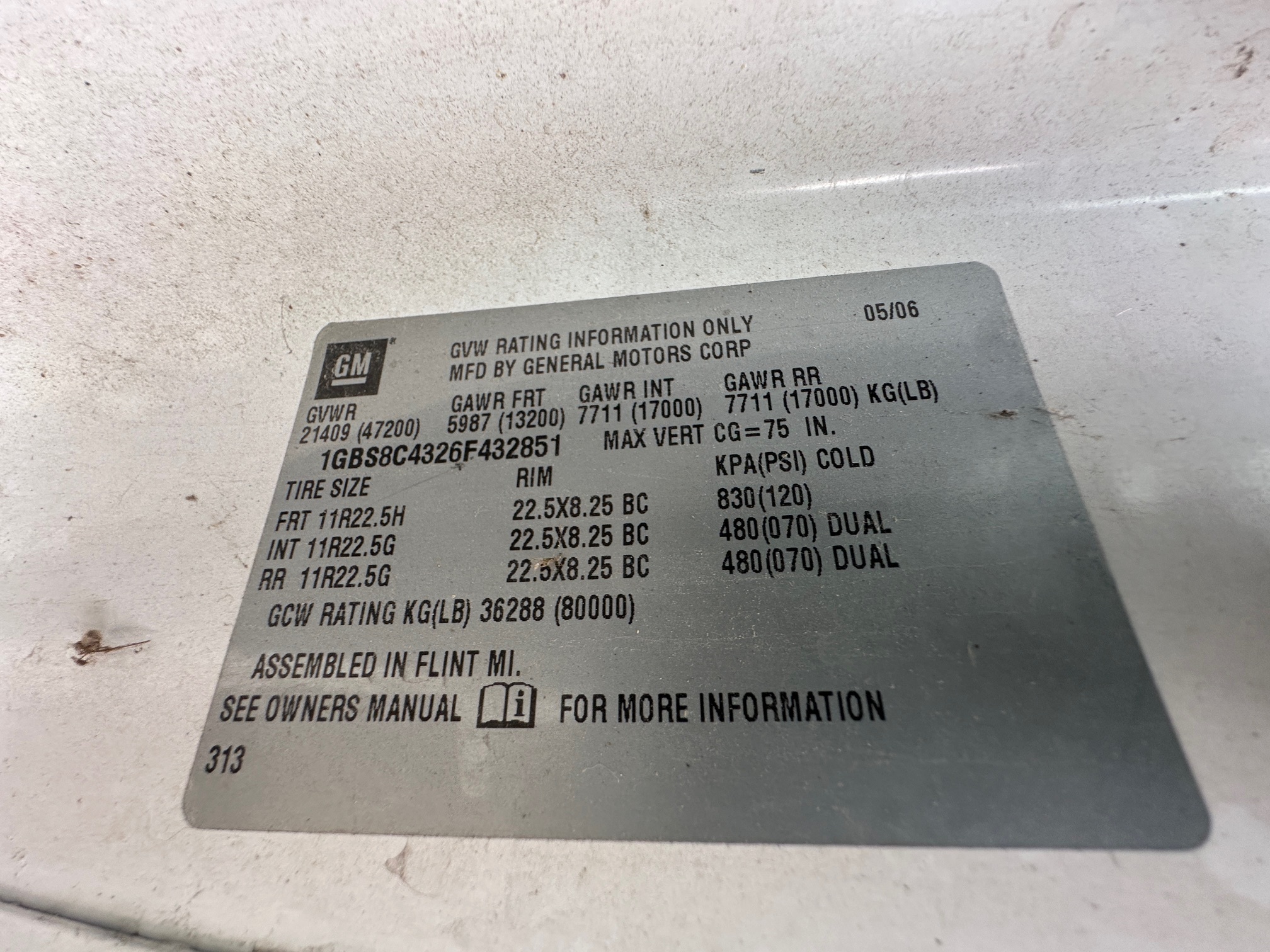 2006 CHEVROLET C8500 - view 17 of 55