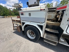2011 INTERNATIONAL 4400 Digger Derrick - Image 13