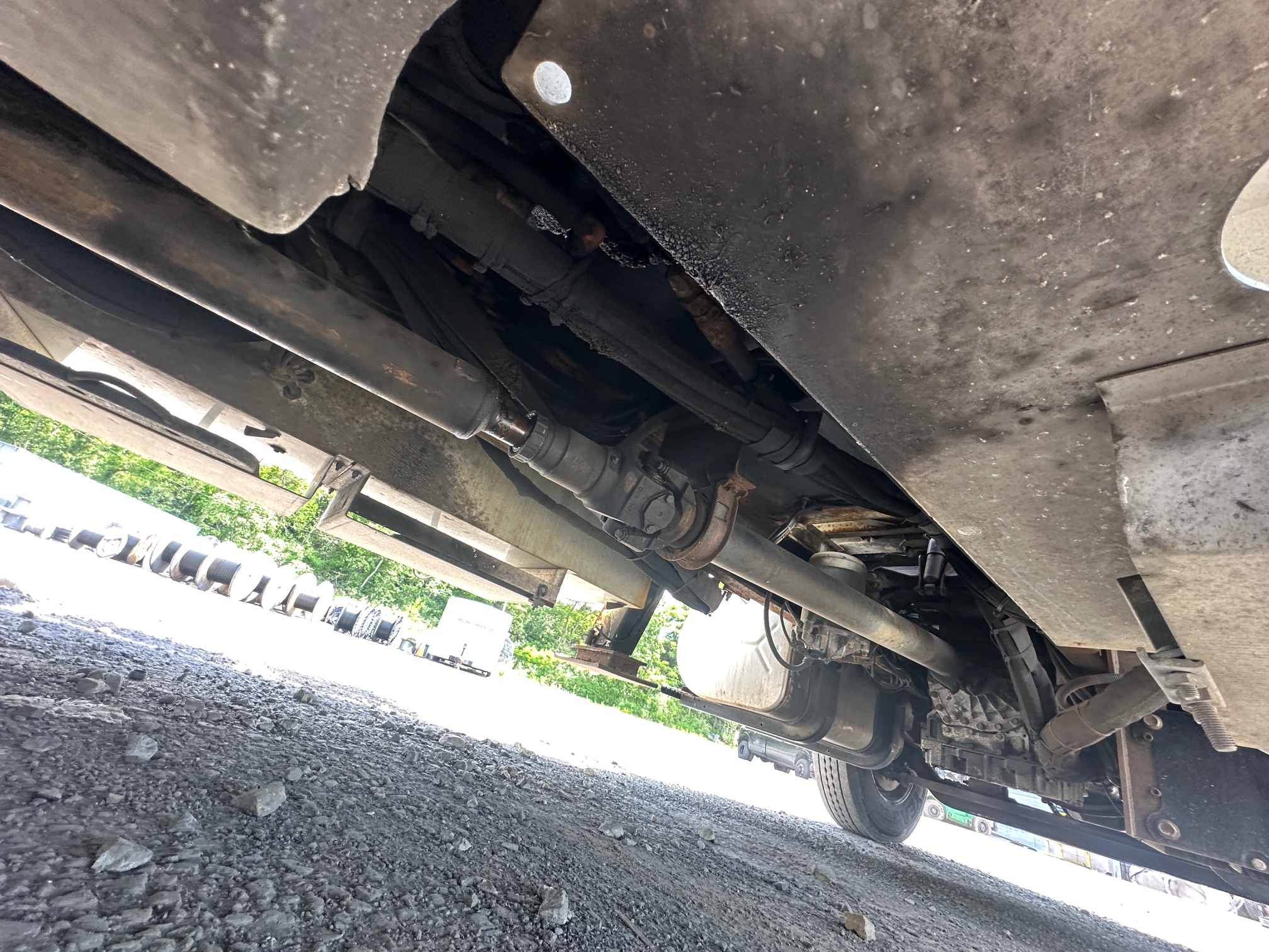 2011 INTERNATIONAL 4400 Digger Derrick - view 15 of 40