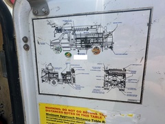 2011 INTERNATIONAL 4400 Digger Derrick - Image 21