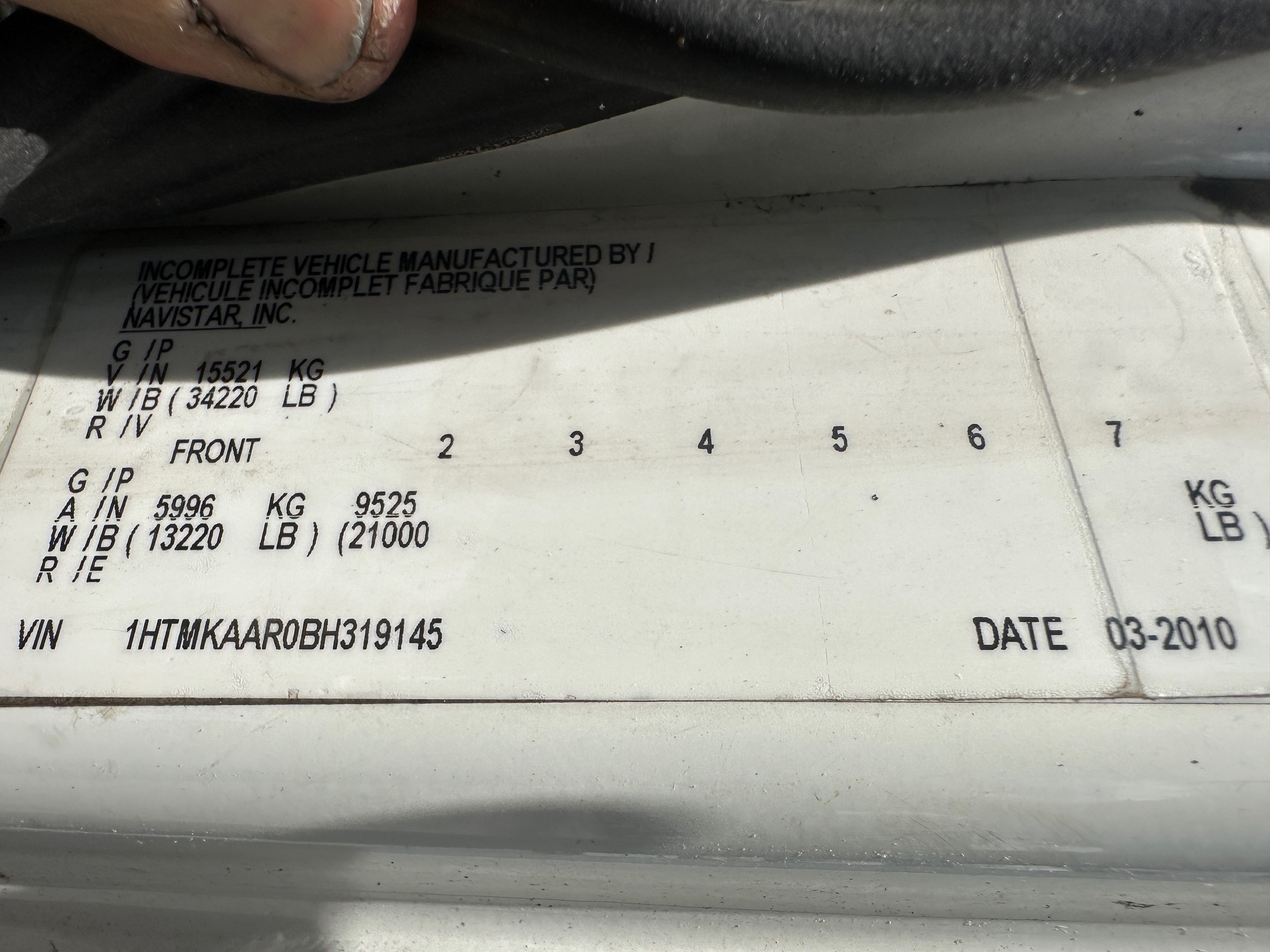 2011 INTERNATIONAL 4400 Digger Derrick - Image 29