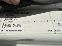 2011 INTERNATIONAL 4400 Digger Derrick - Image 29