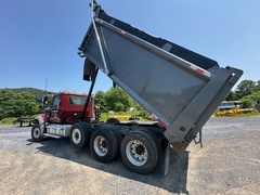 2020 MACK Granite GR64F - Image 2