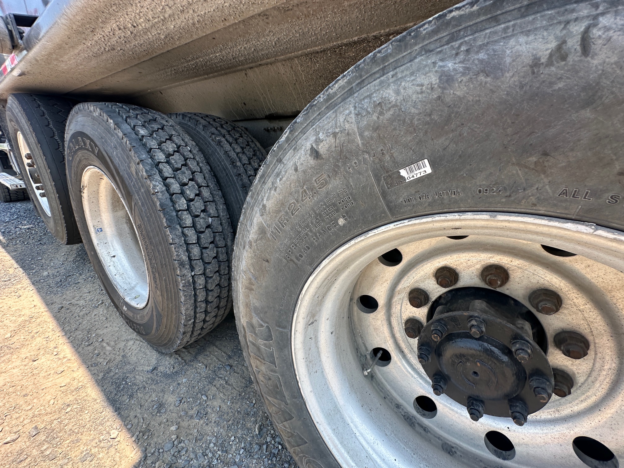 2020 MACK Granite GR64F - Image 47