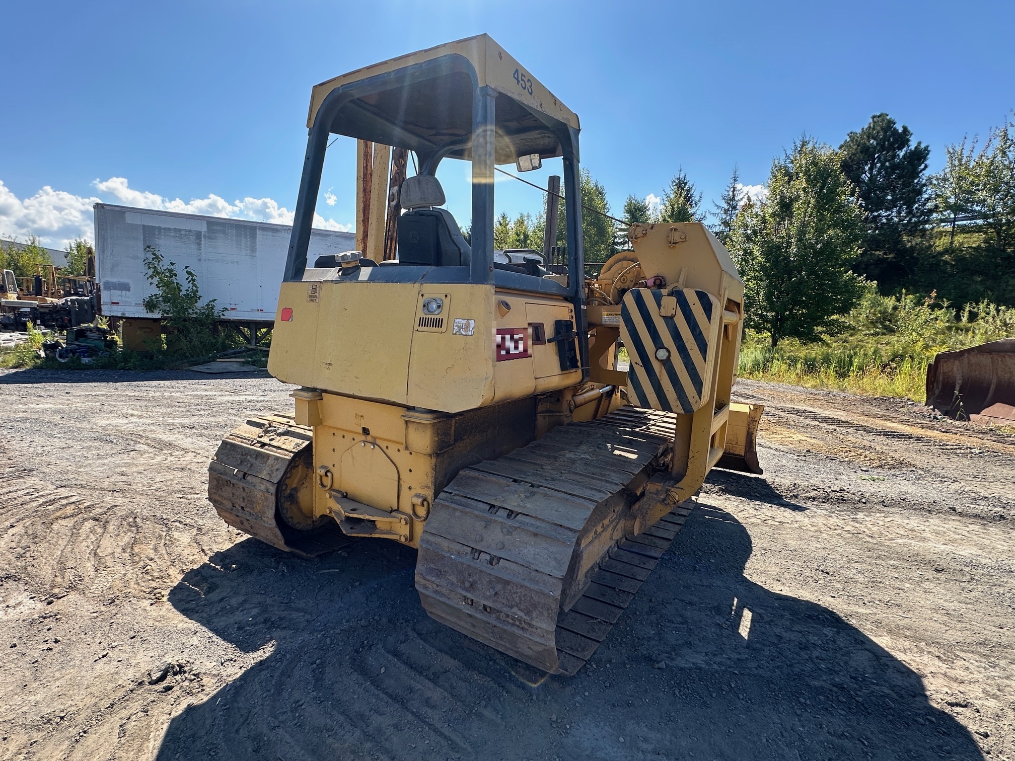2005 DEERE 650J LGP - view 9 of 42