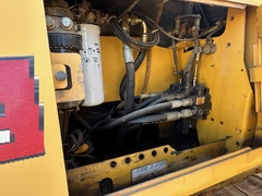 2005 DEERE 650J LGP - Image 30