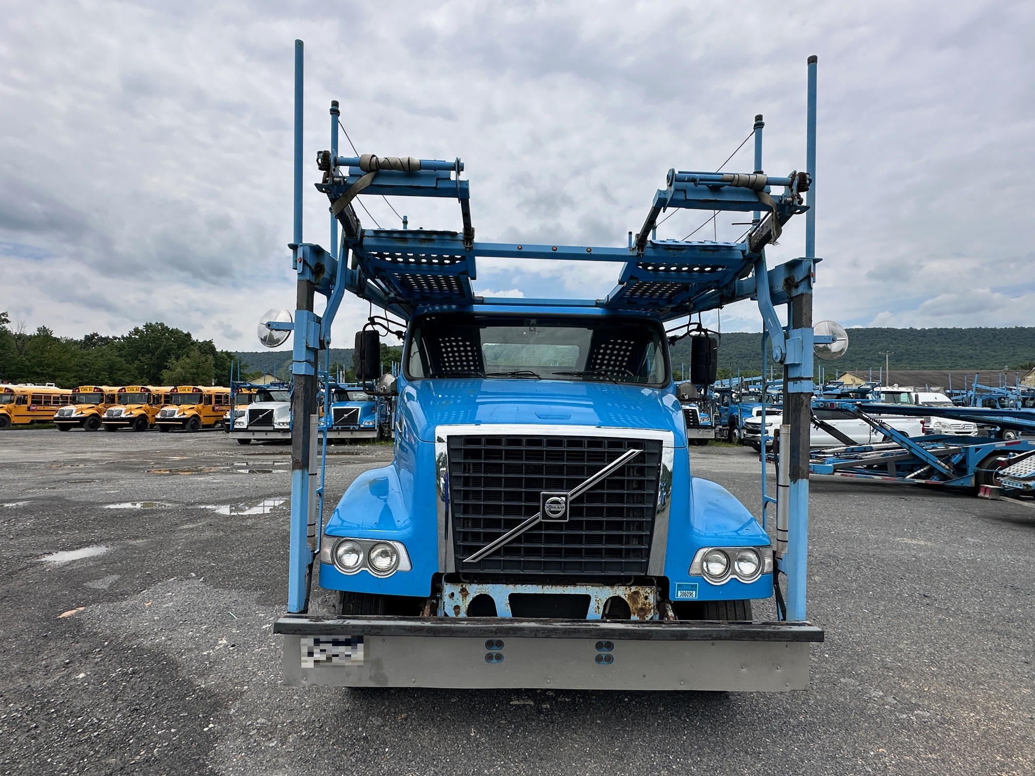 2014 VOLVO VAH64430 Car Hauler - view 4 of 56