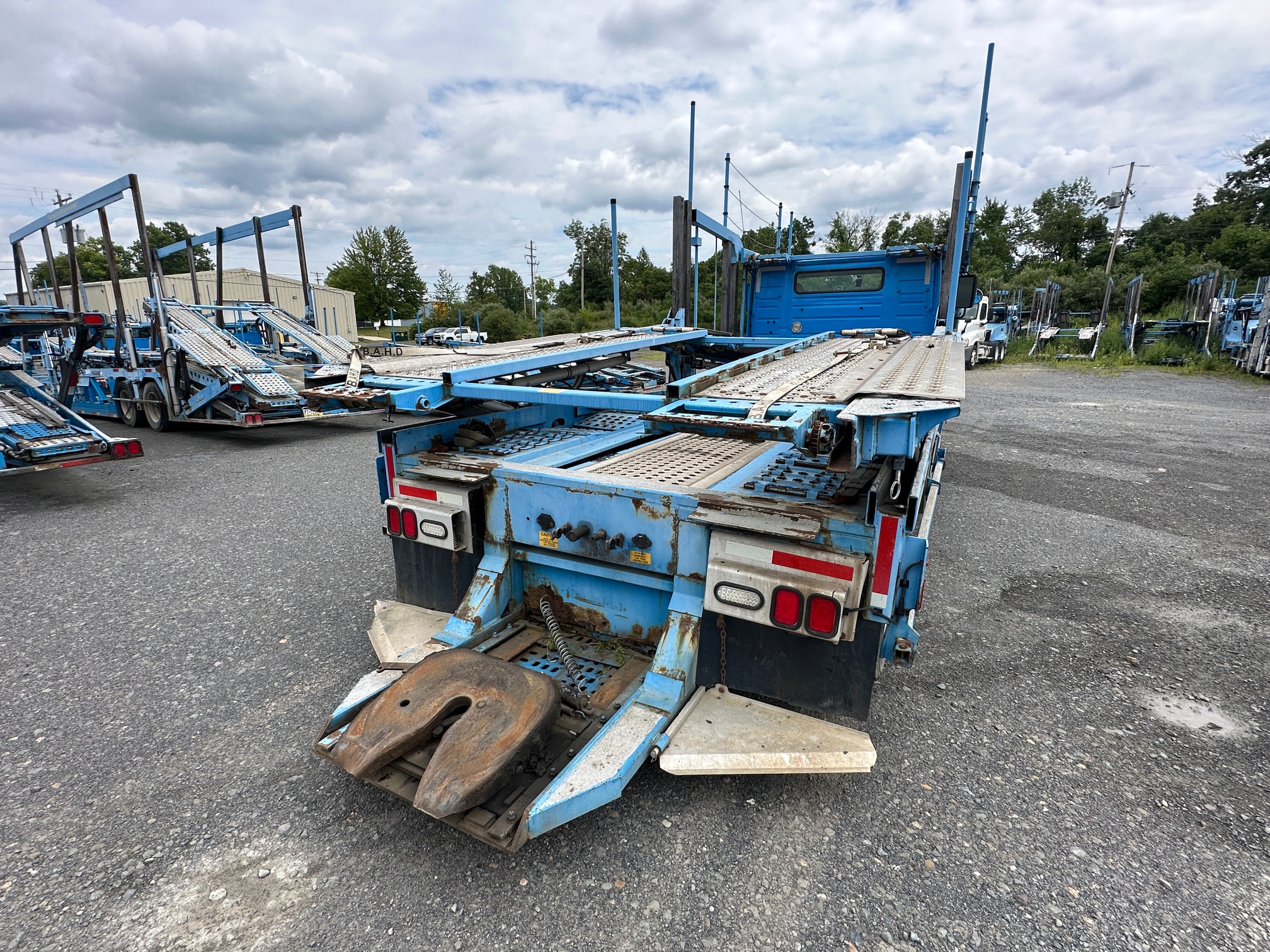 2014 VOLVO VAH64430 Car Hauler - view 9 of 56