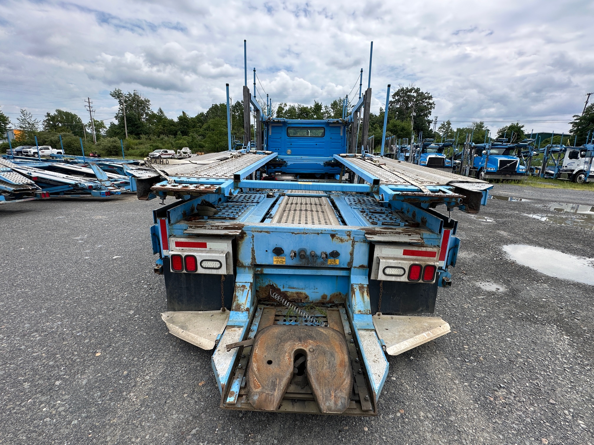 2014 VOLVO VAH64430 Car Hauler - Image 10