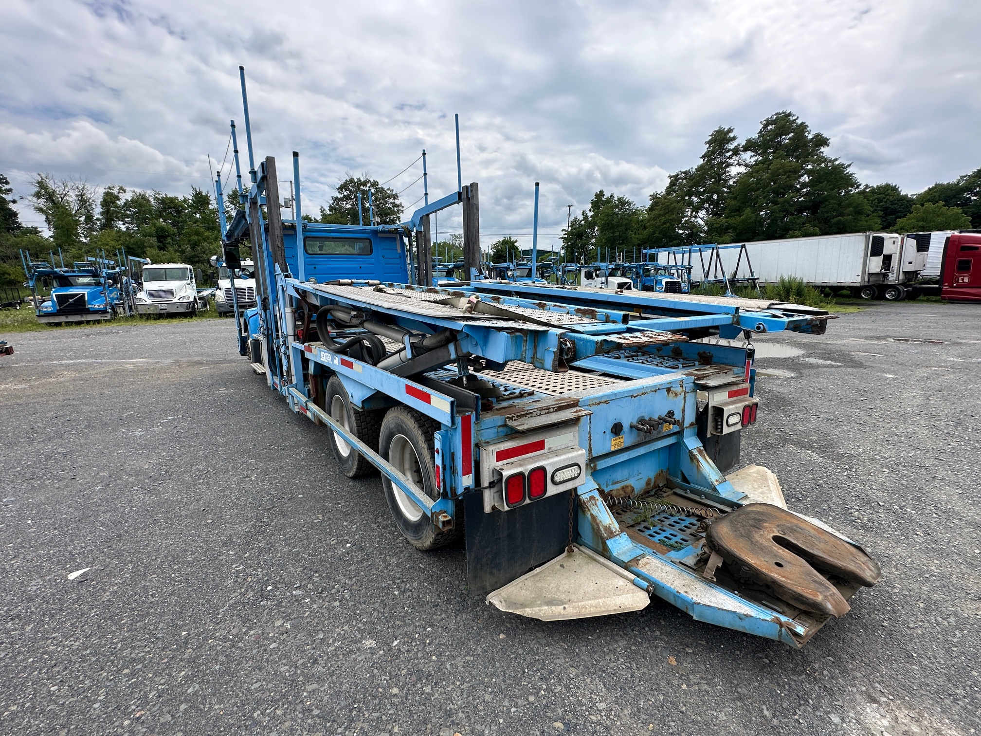 2014 VOLVO VAH64430 Car Hauler - view 11 of 56