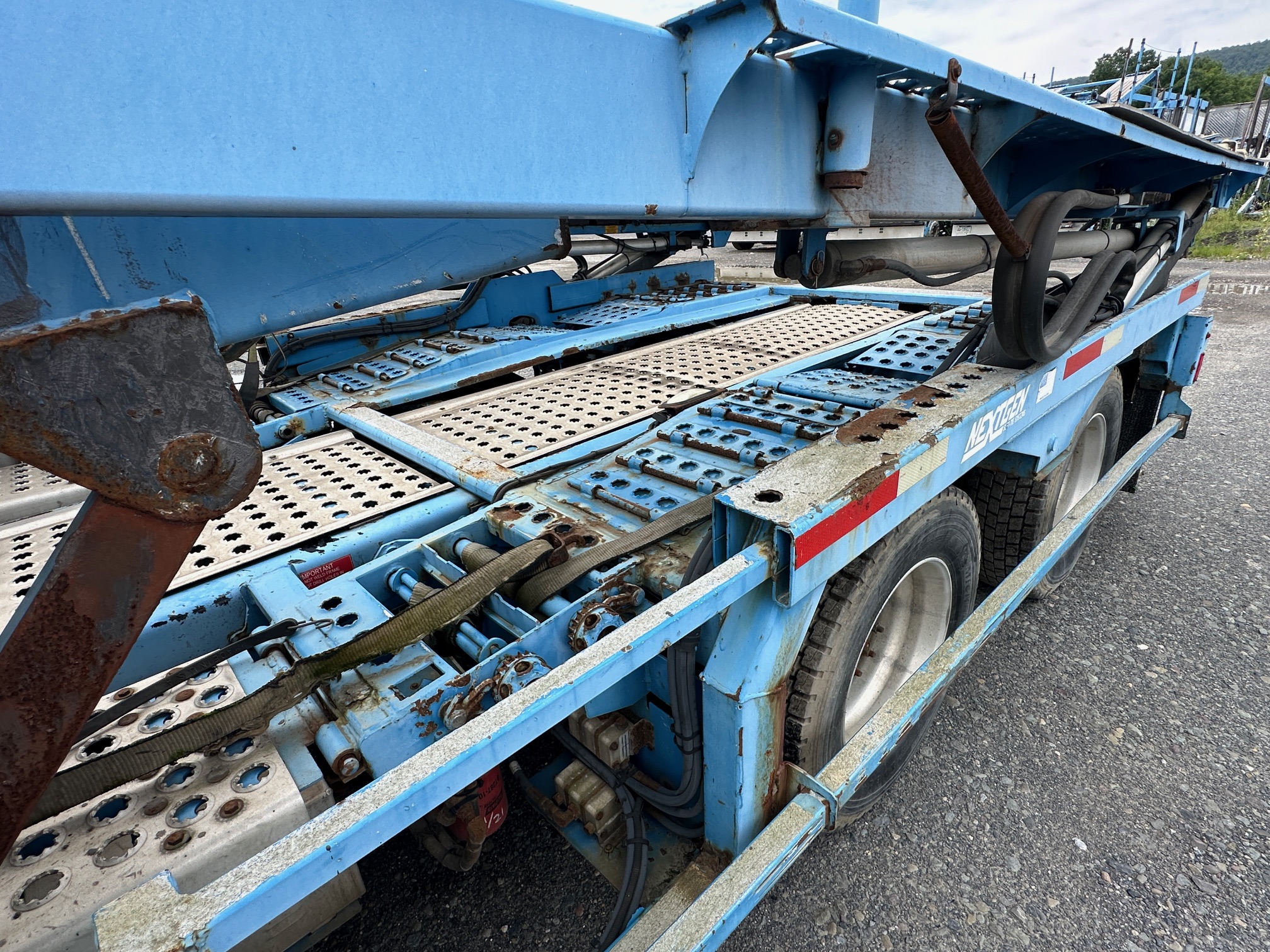 2014 VOLVO VAH64430 Car Hauler - Image 25