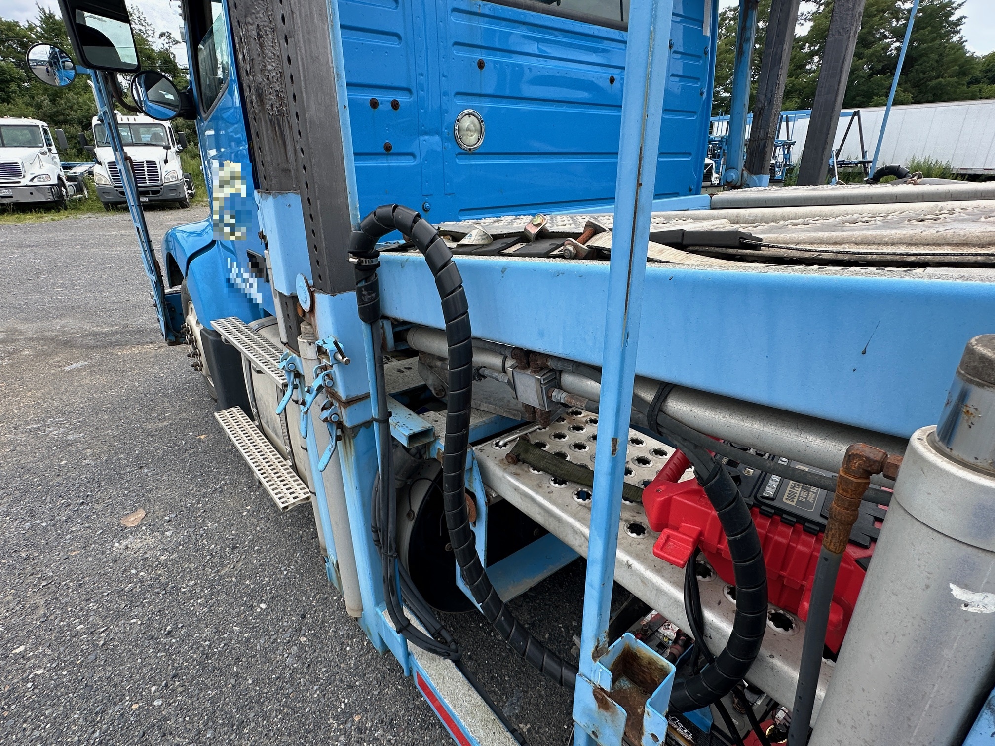 2014 VOLVO VAH64430 Car Hauler - Image 27