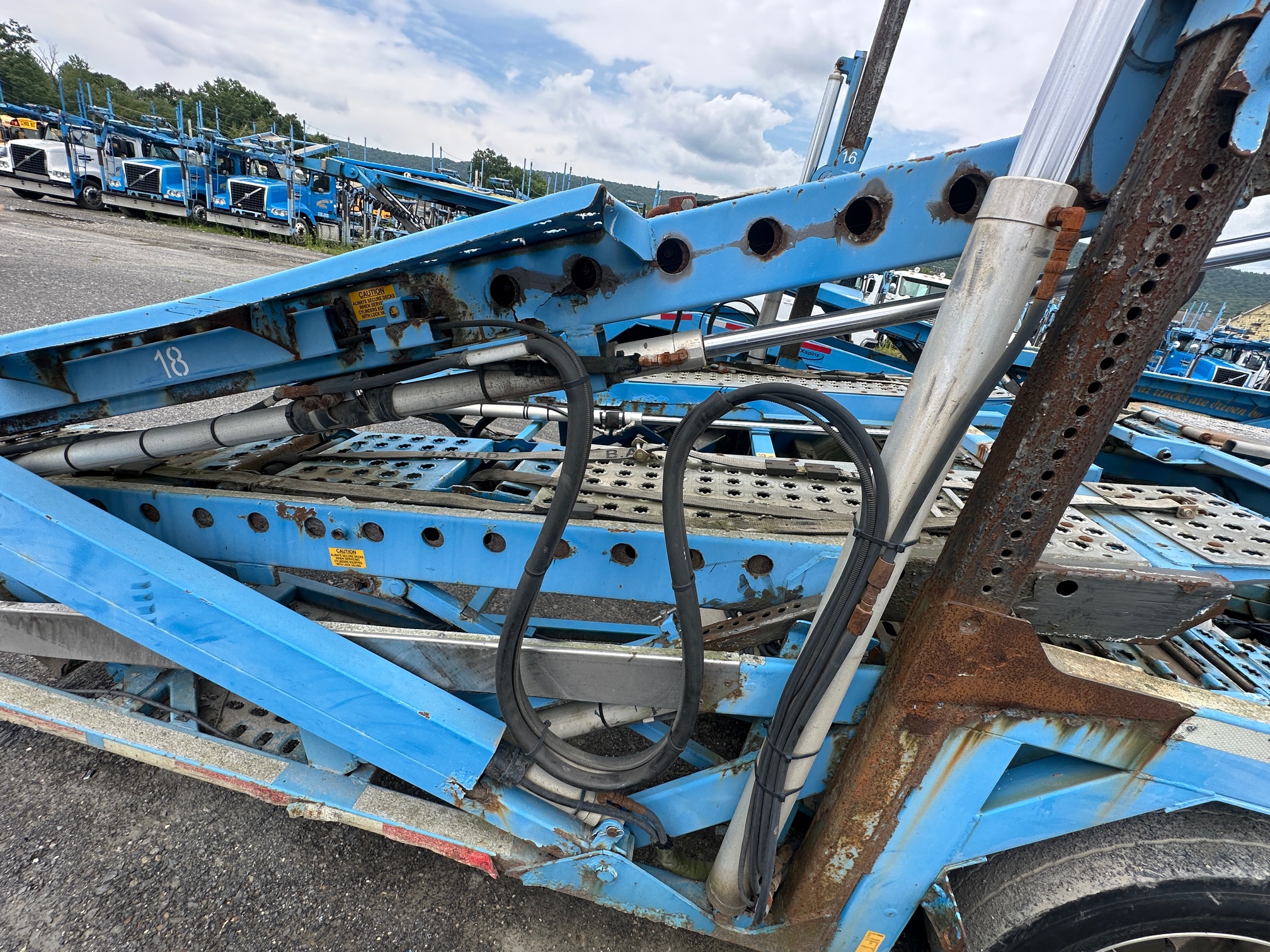 2014 VOLVO VAH64430 Car Hauler - Image 56