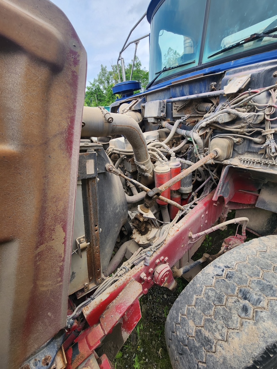 2001 MACK DM690S Conveyor - view 7 of 23