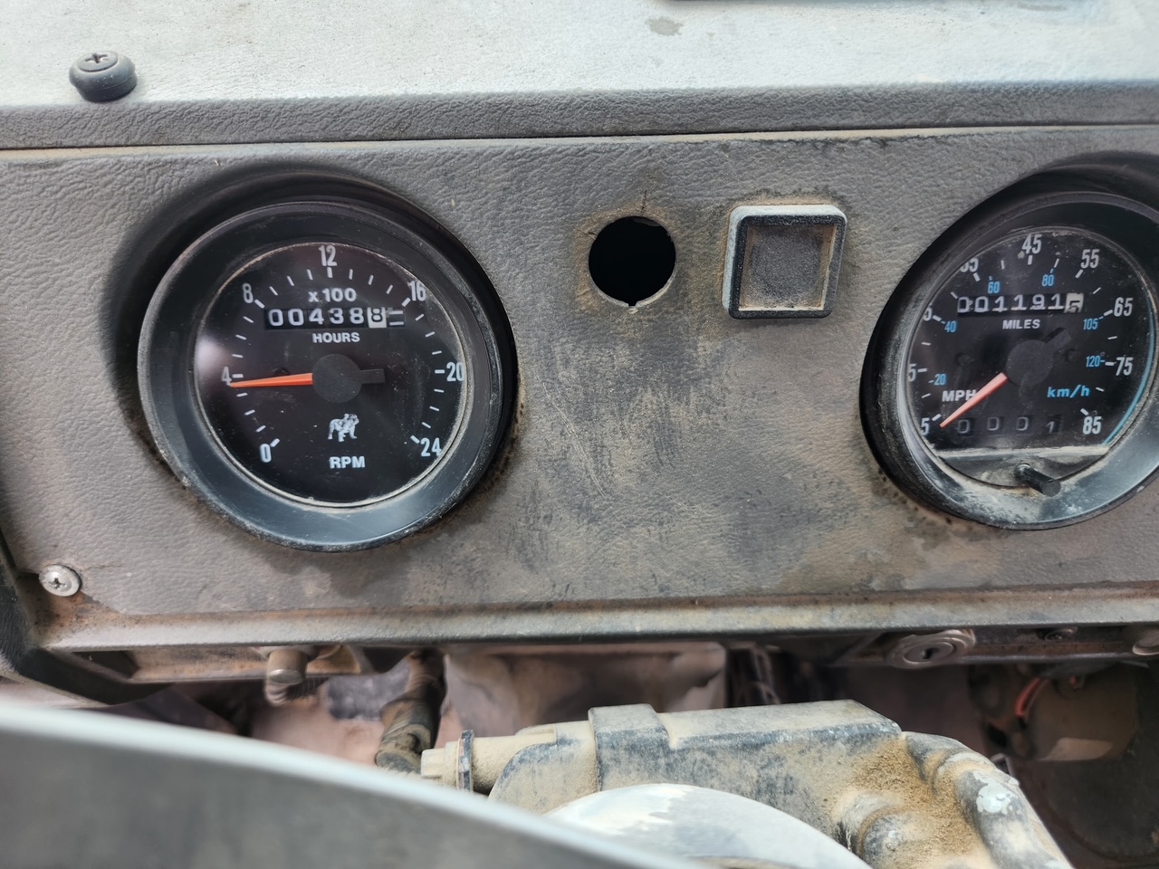 2001 MACK DM690S Conveyor - view 15 of 23