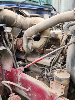 2001 MACK DM690S Conveyor - Image 18