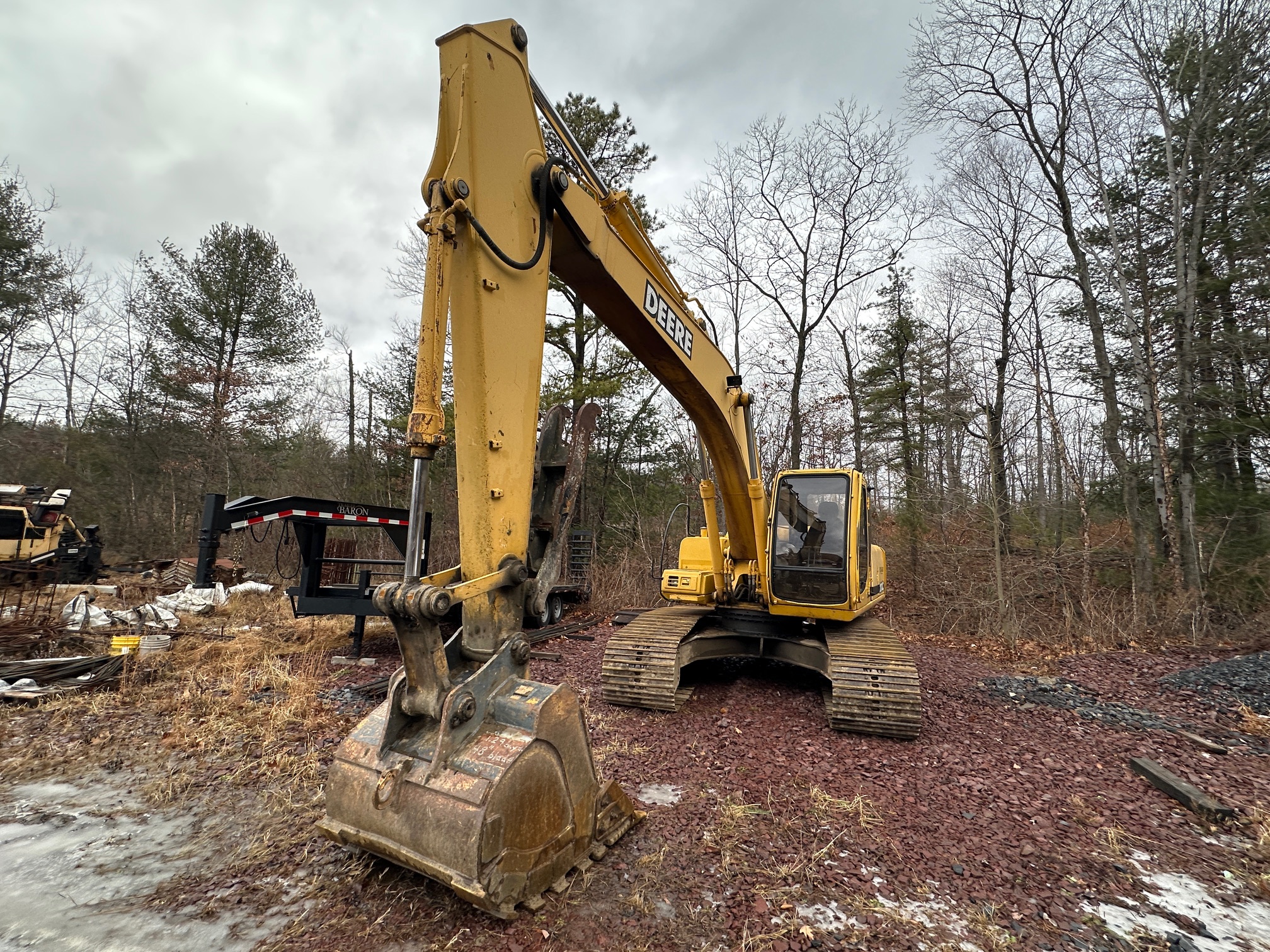 2000 DEERE 200LC - view 10 of 44