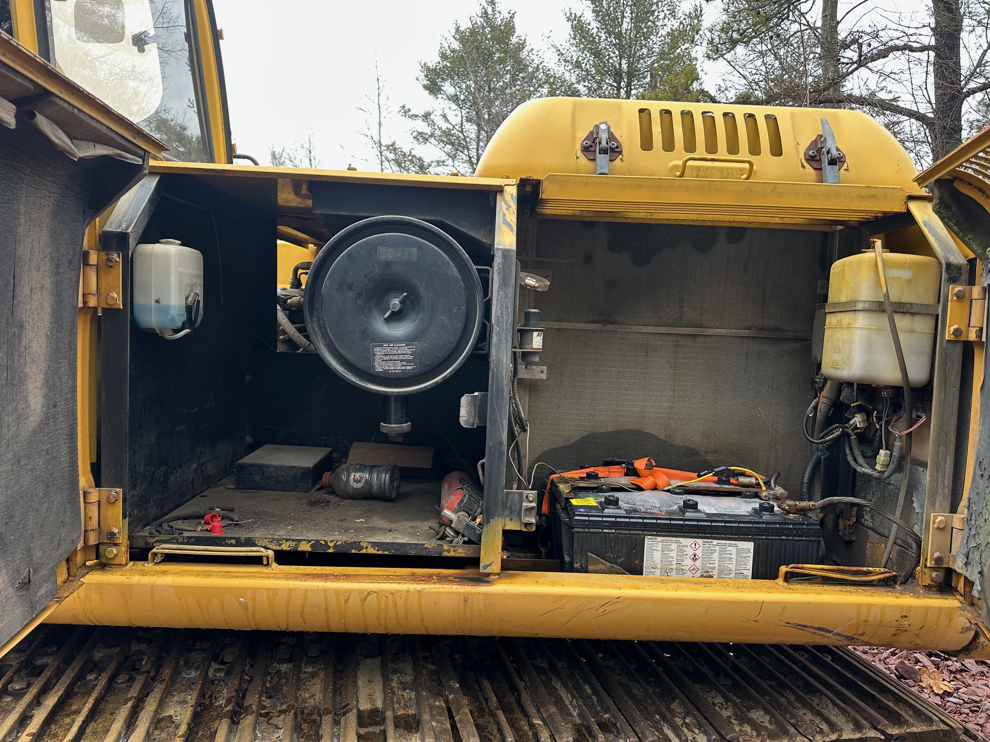 2000 DEERE 200LC - view 20 of 44