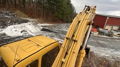 2000 DEERE 200LC - Image 37