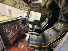 2001 KENWORTH W900 AeroCab - Image 11