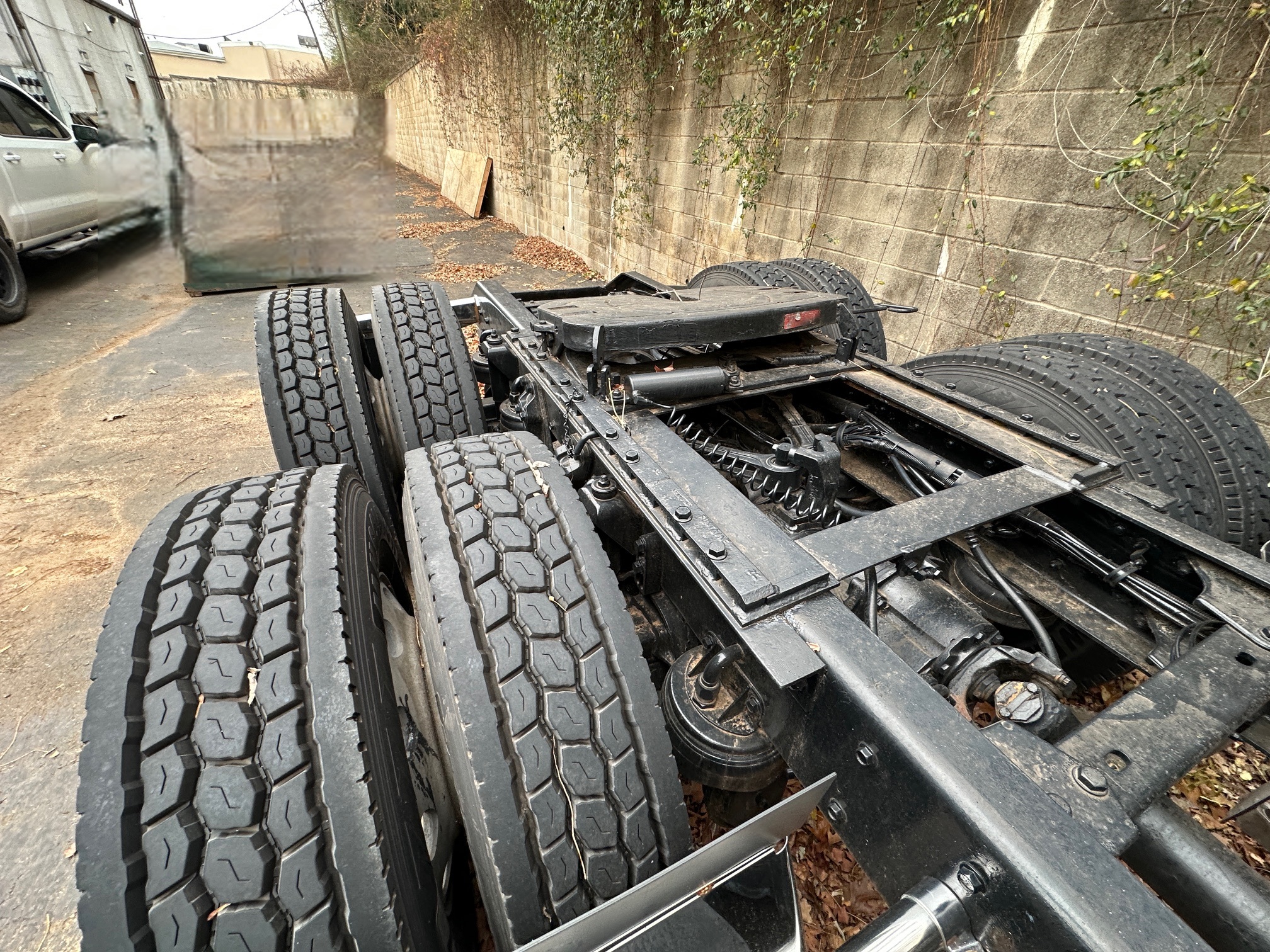 2001 KENWORTH W900 AeroCab - Image 35