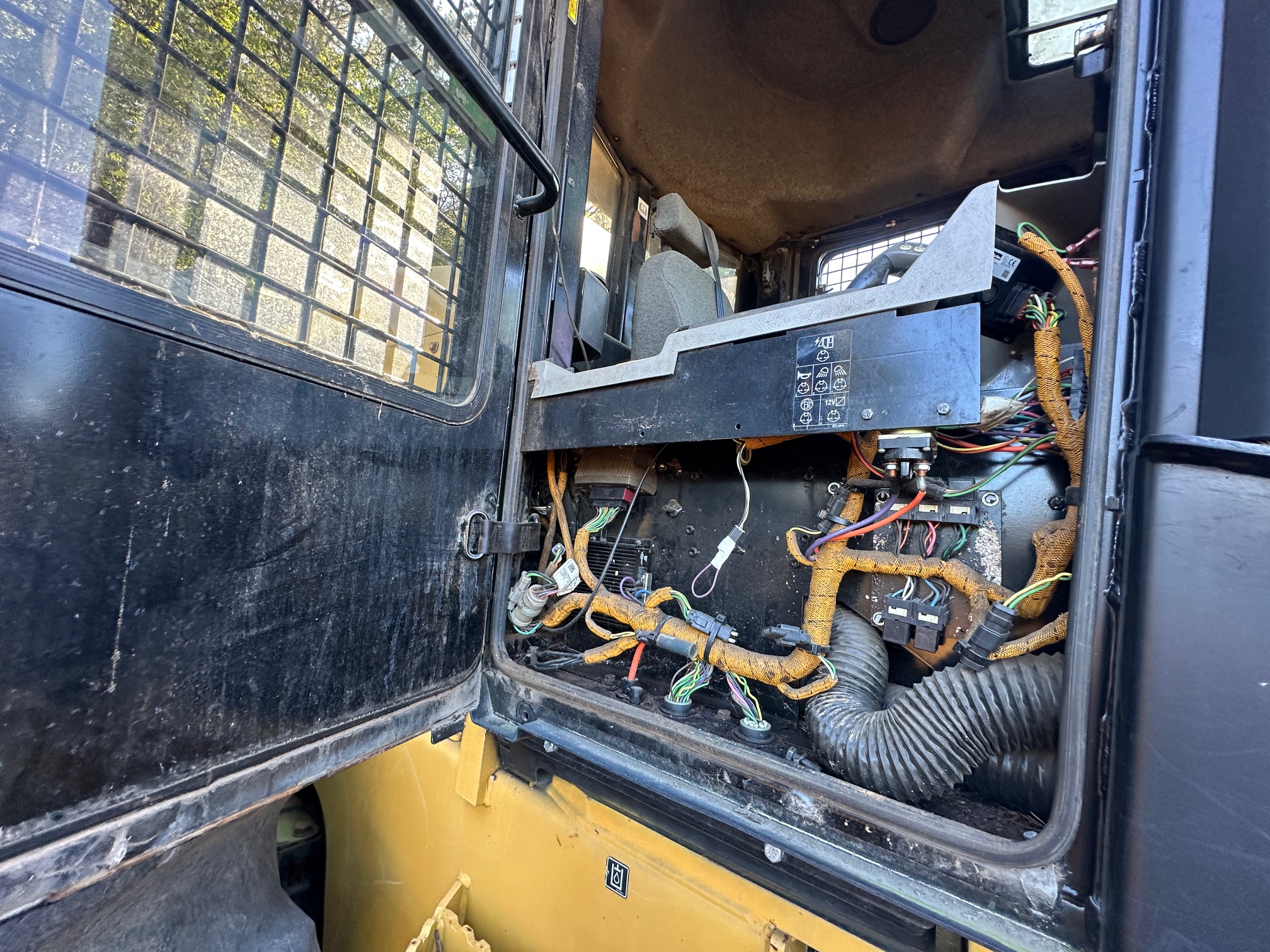 2015 CATERPILLAR 553C - Image 11