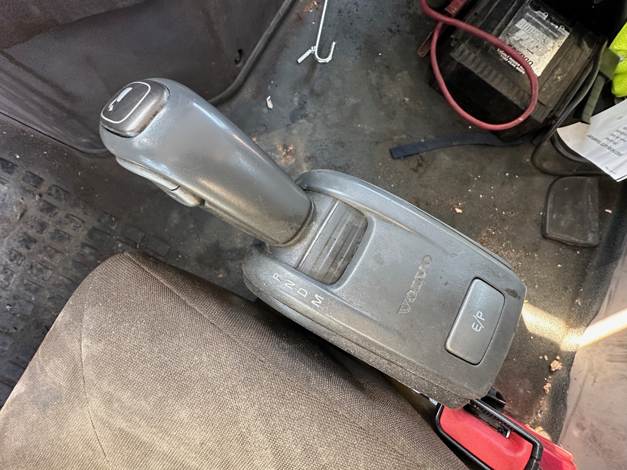 2014 VOLVO VAH66430 - view 12 of 28