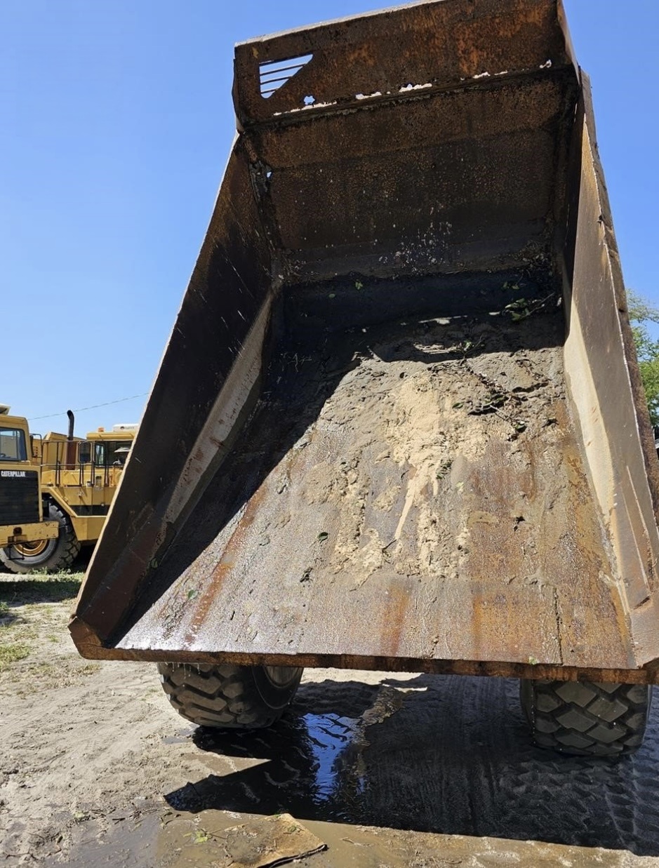 1994 CATERPILLAR D25D - view 6 of 12