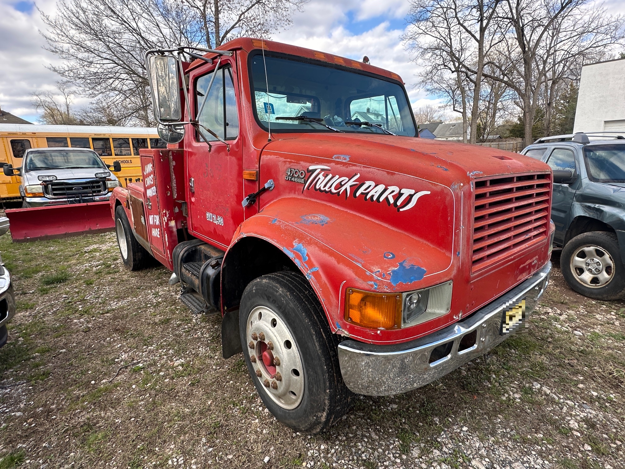 2001 INTERNATIONAL 4700 - view 4 of 40