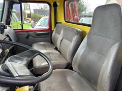 2001 INTERNATIONAL 4700 - Image 19