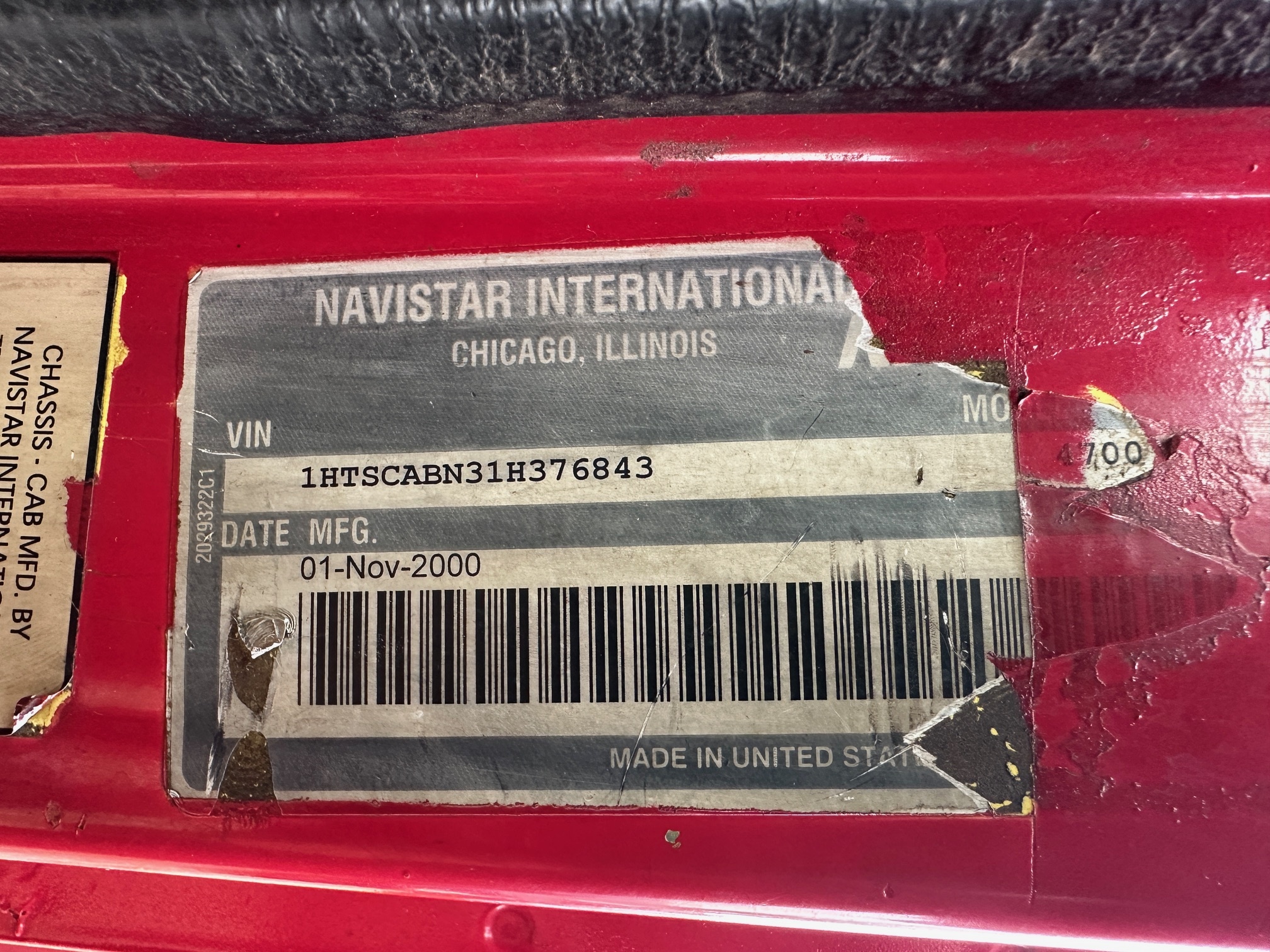 2001 INTERNATIONAL 4700 - Image 27