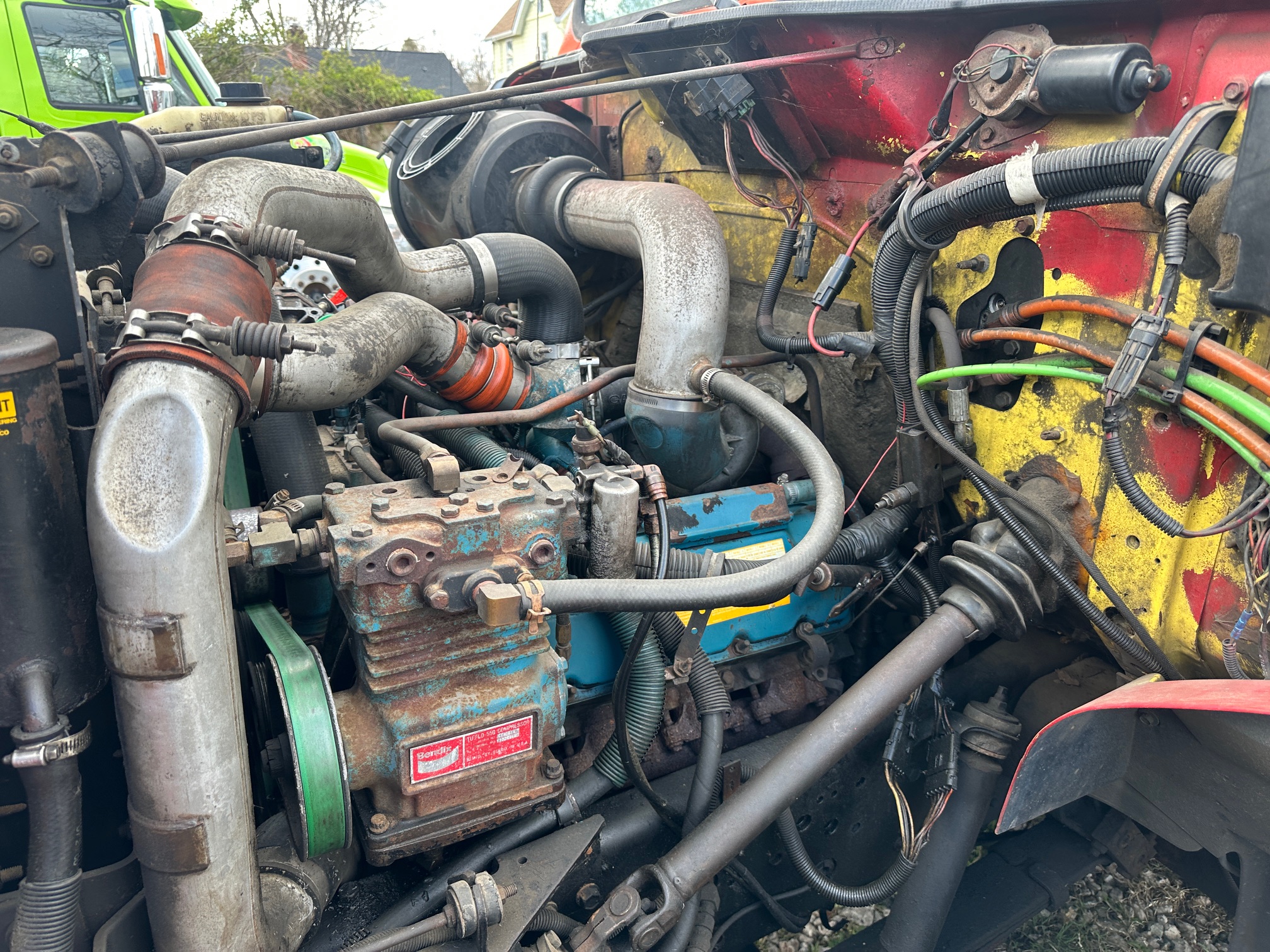 2001 INTERNATIONAL 4700 - Image 31