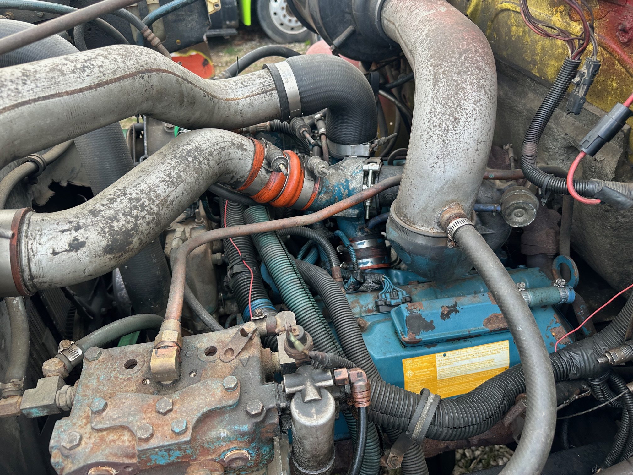 2001 INTERNATIONAL 4700 - Image 37