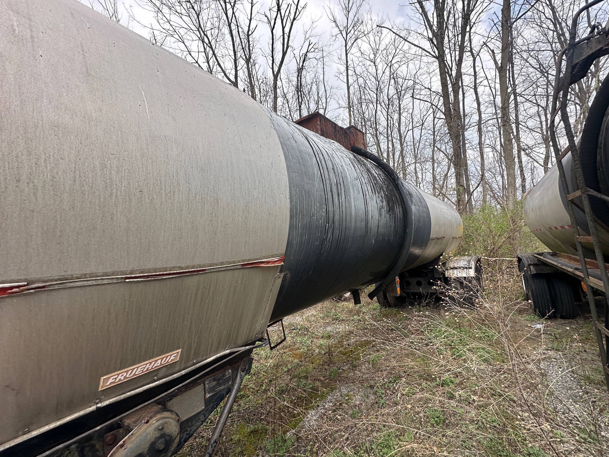 1988 FRUEHAUF 7,000 Tanker - view 6 of 13