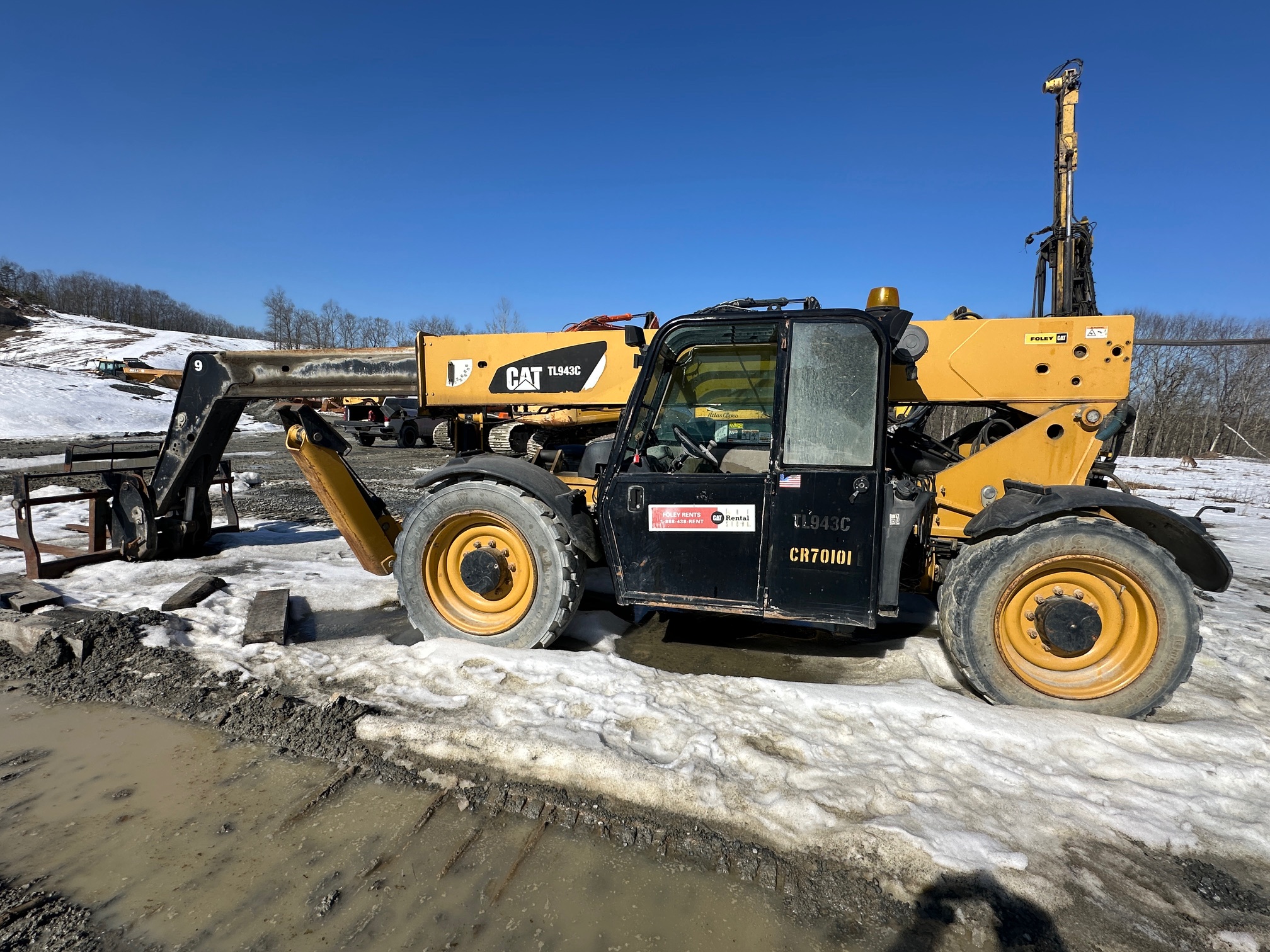 2013 CATERPILLAR TL943C - view 5 of 37