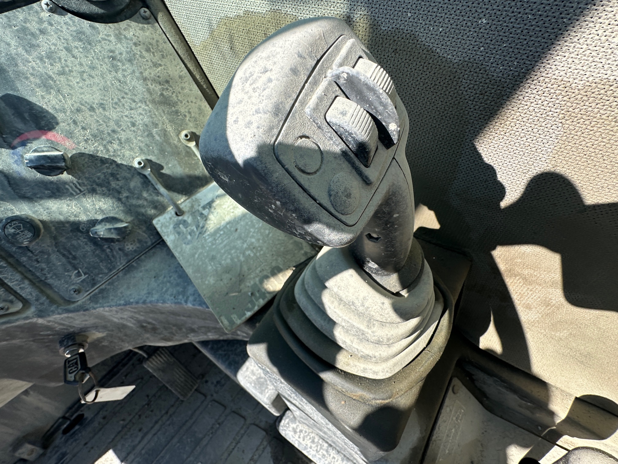 2013 CATERPILLAR TL943C - view 9 of 37