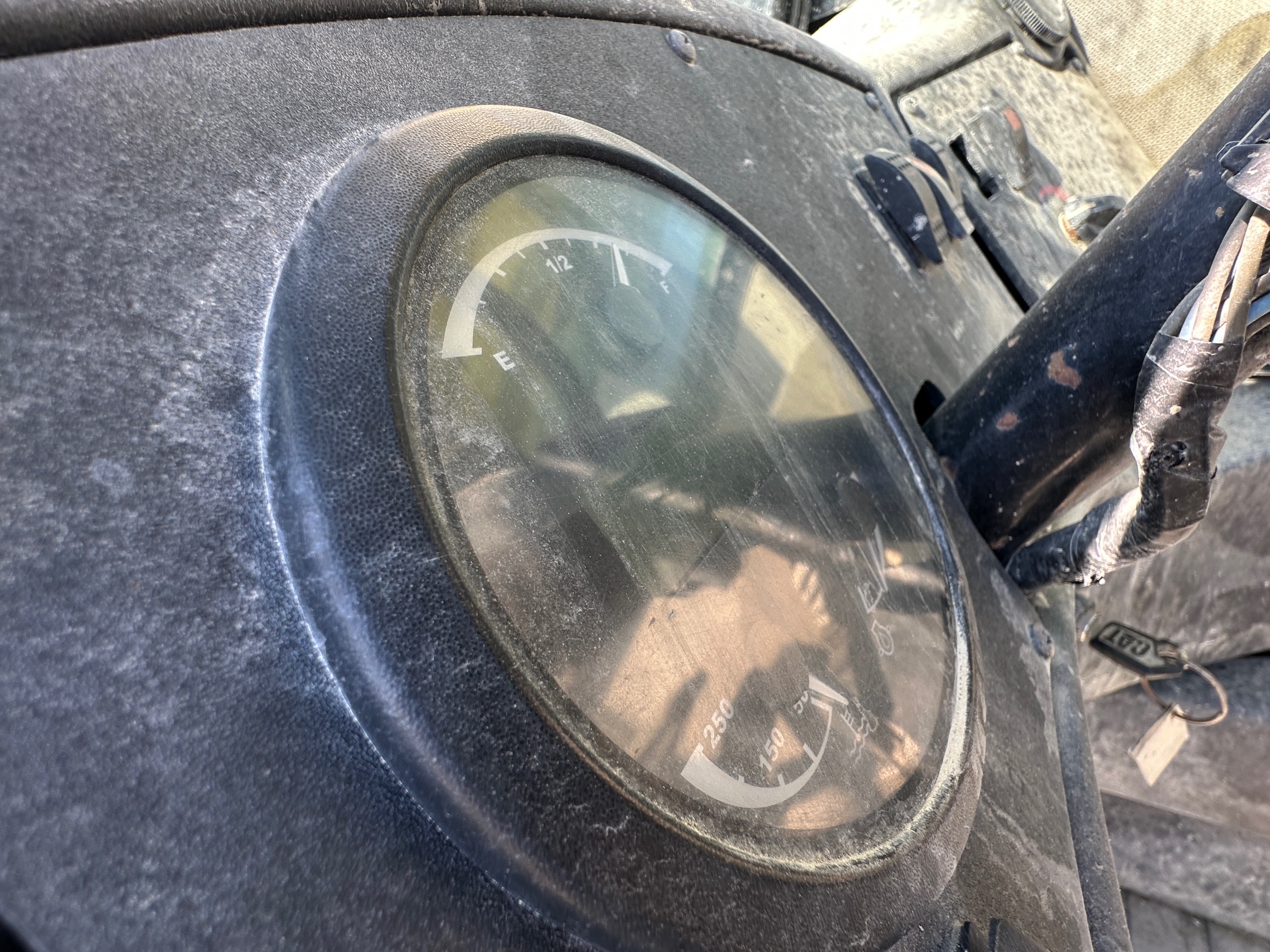 2013 CATERPILLAR TL943C - Image 12