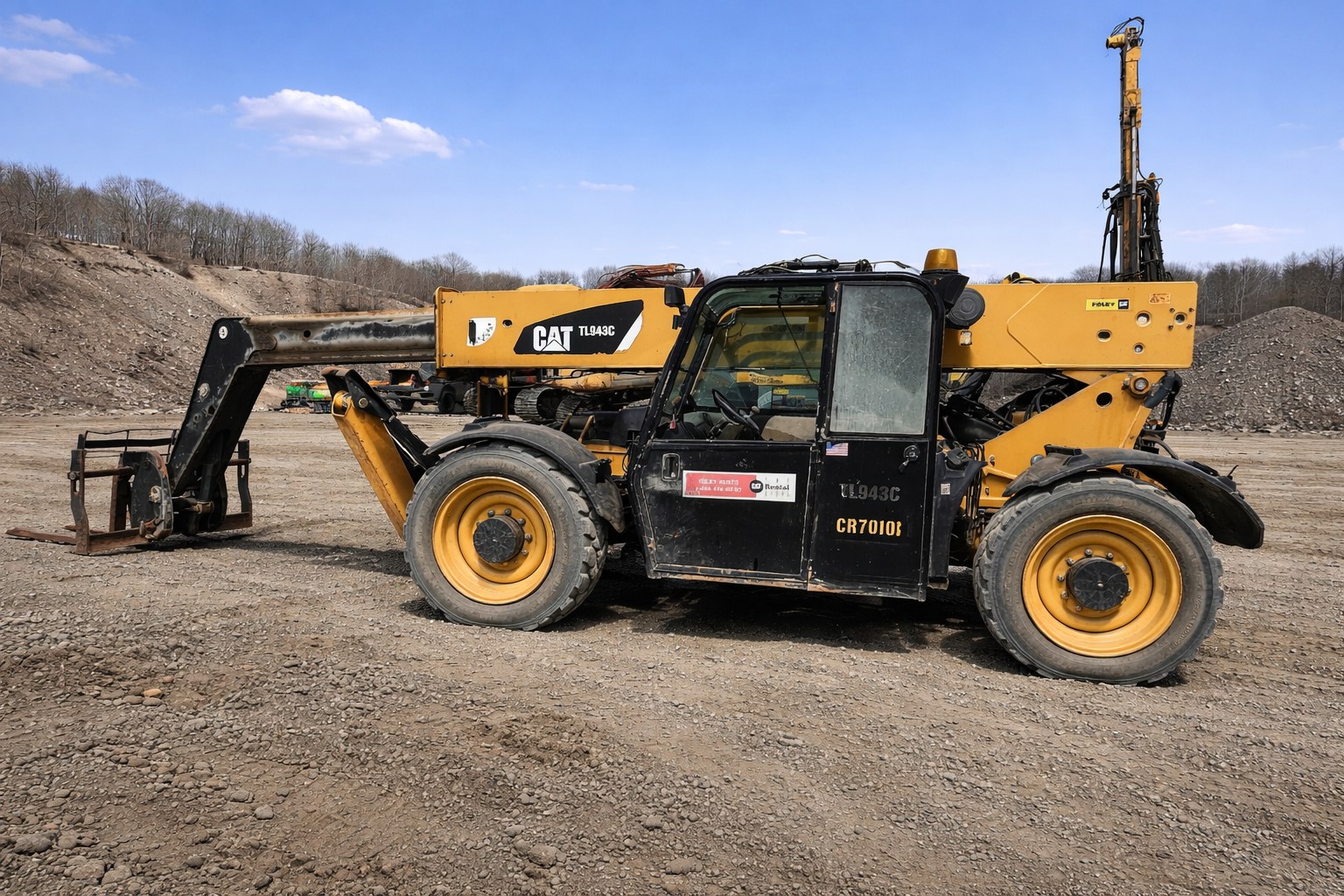 2013 CATERPILLAR TL943C - view 1 of 37